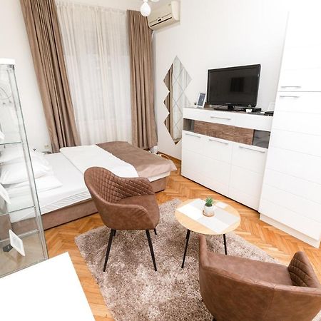 1St Belgrade Apartment ภายนอก รูปภาพ