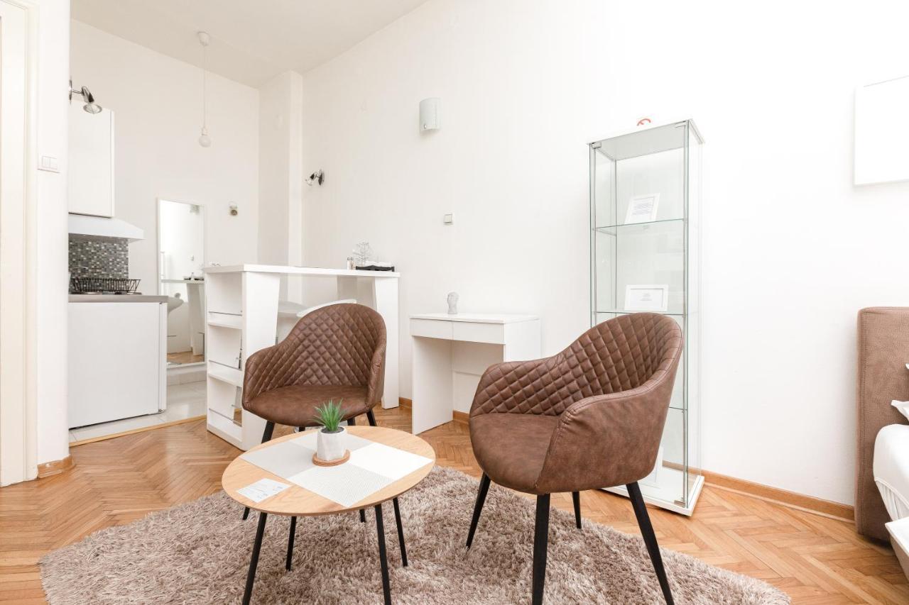 1St Belgrade Apartment ภายนอก รูปภาพ