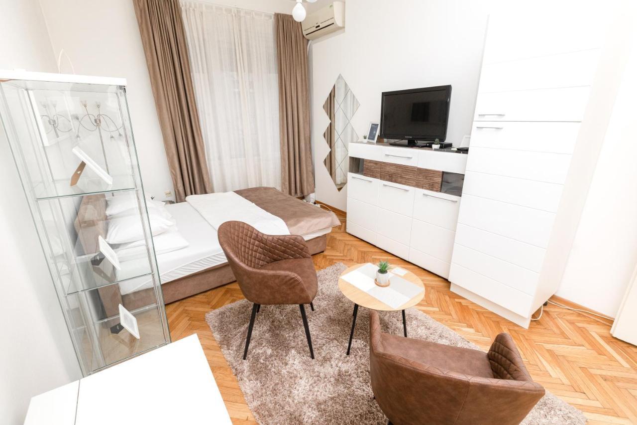 1St Belgrade Apartment ภายนอก รูปภาพ