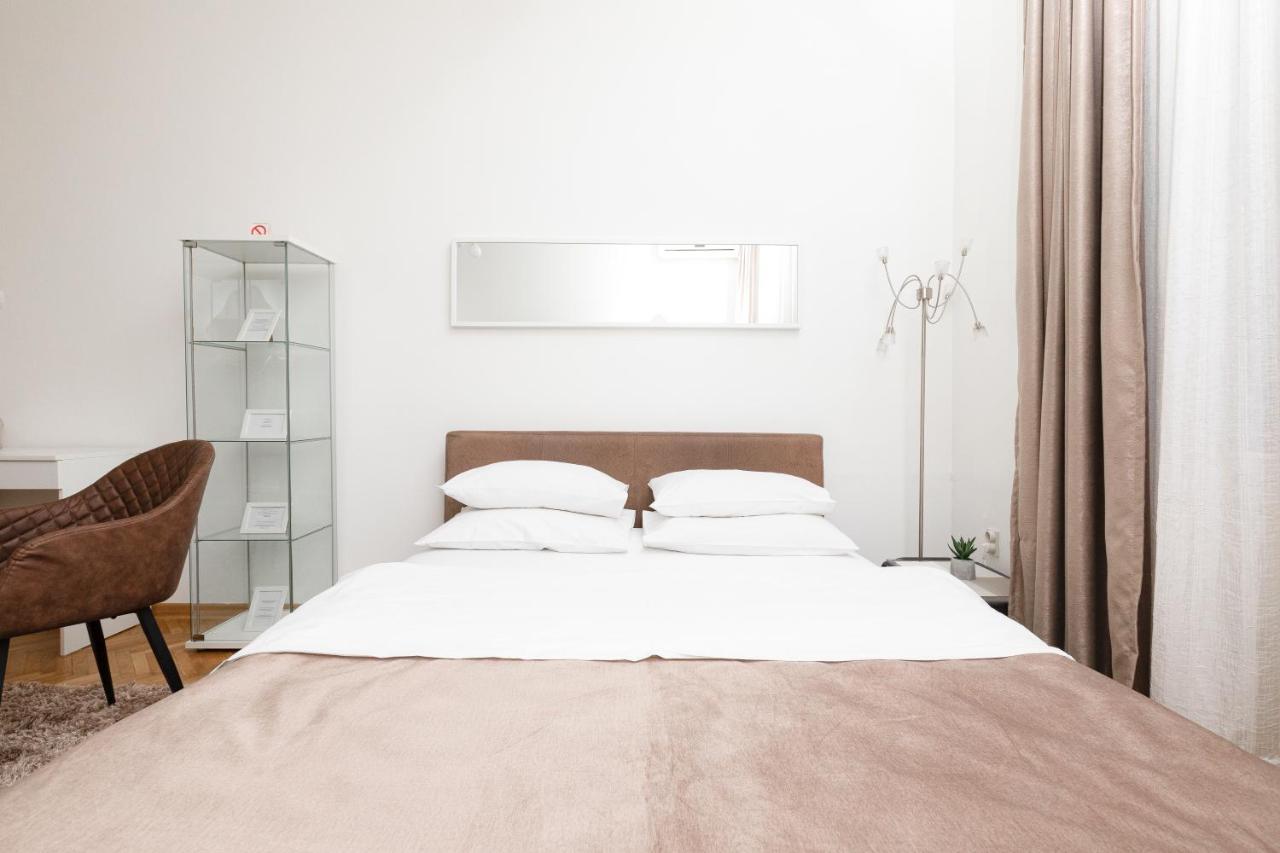 1St Belgrade Apartment ภายนอก รูปภาพ